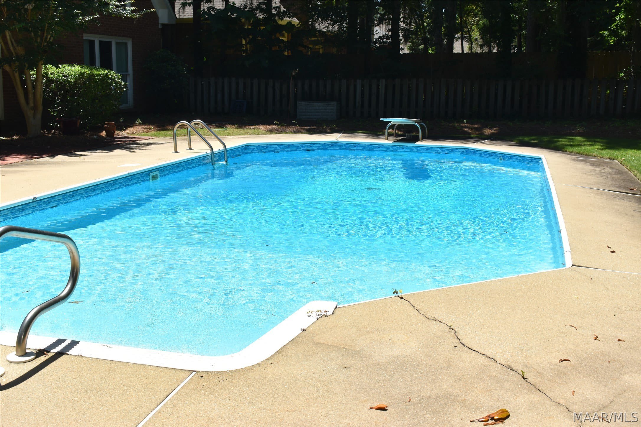 8212 Glynnwood Drive – photo 4