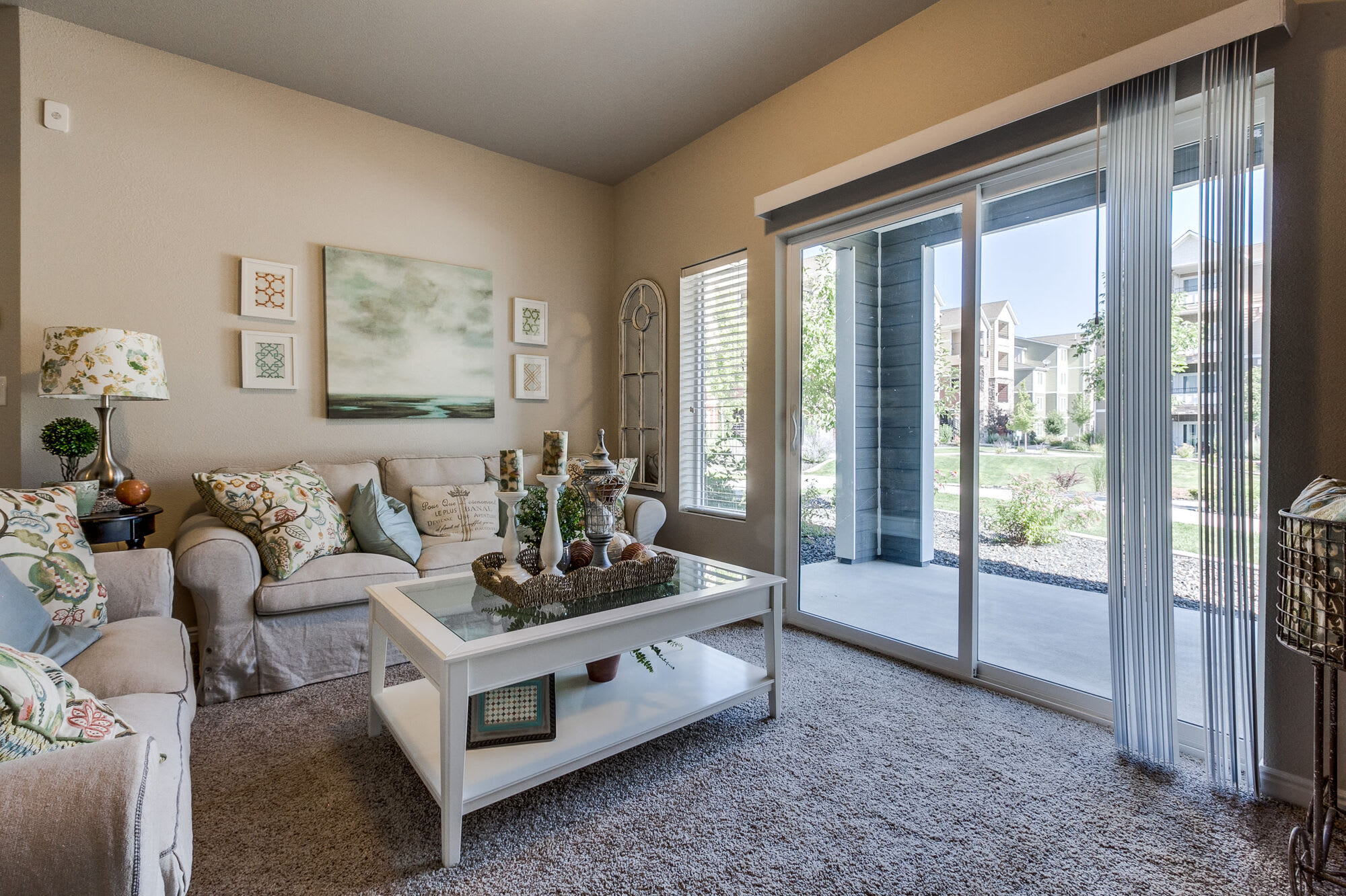 4526 Kilee Gorgeous Must See Meridian Home W Granite Fireplace – photo 2