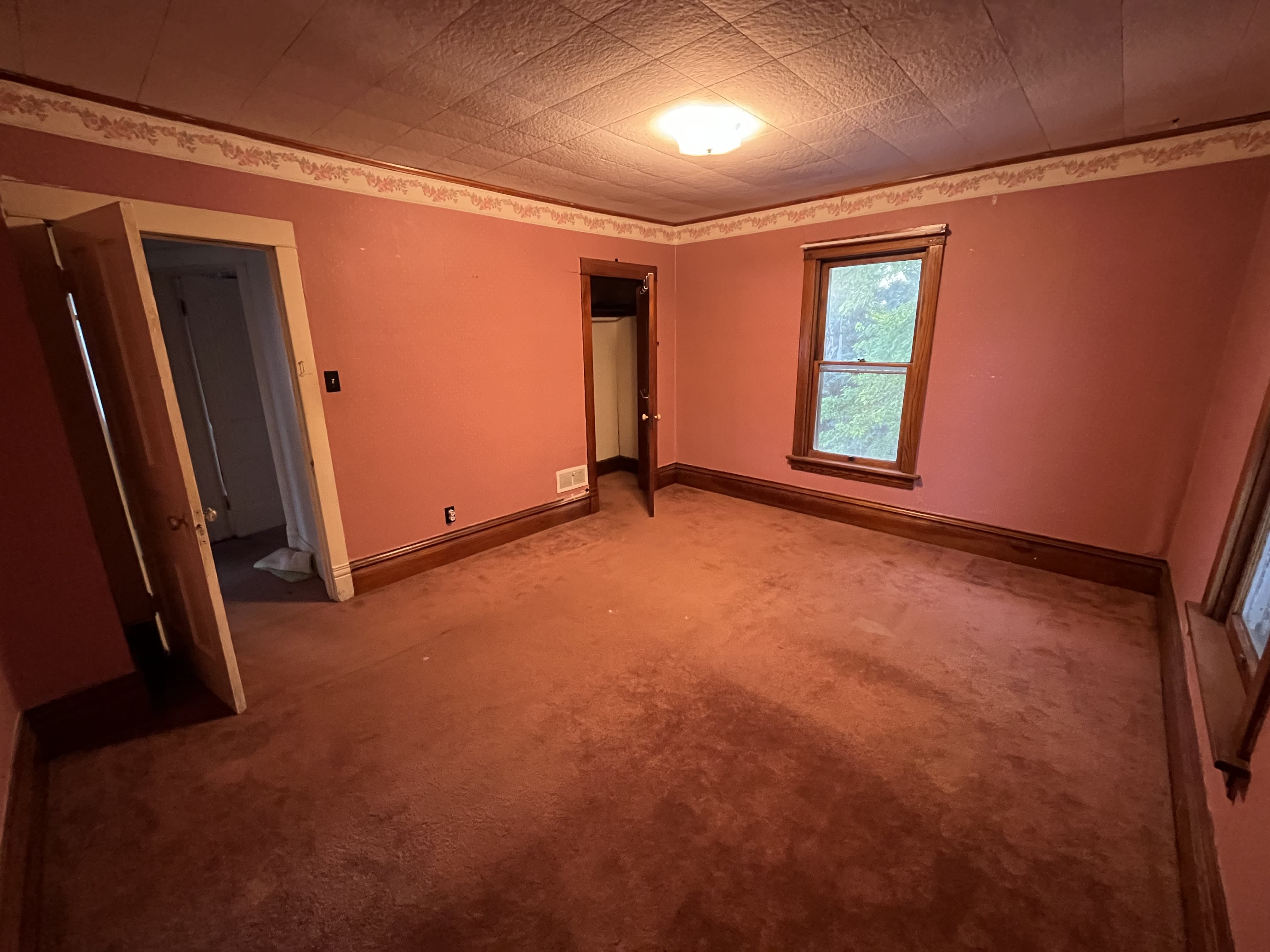 380 South Chestnut Street – photo 3