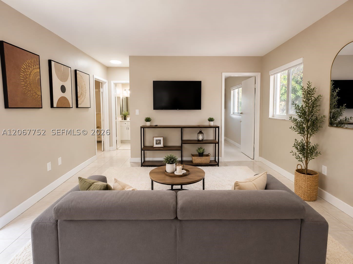 31 SW 8th St – photo 3