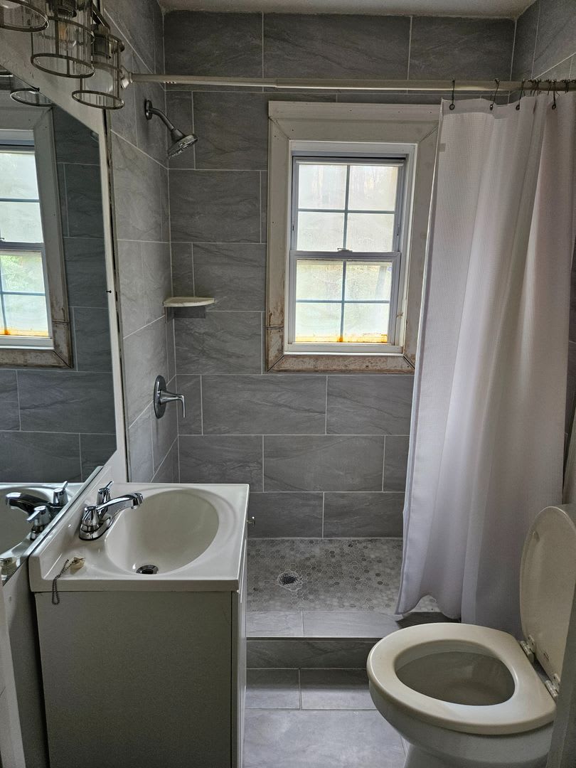 Room in 2 Bedroom Home at Whitaker Cir NW – photo 4