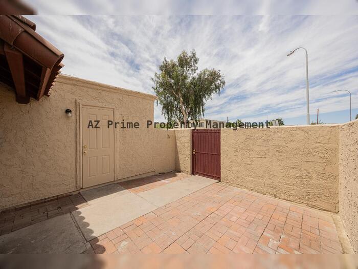 5414 West Lynwood Street – photo 3