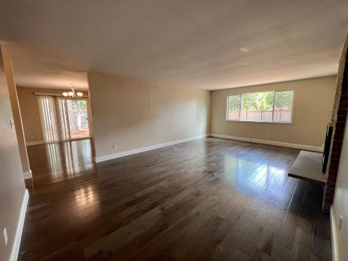 Pet Friendly 4 Bedroom – photo 4