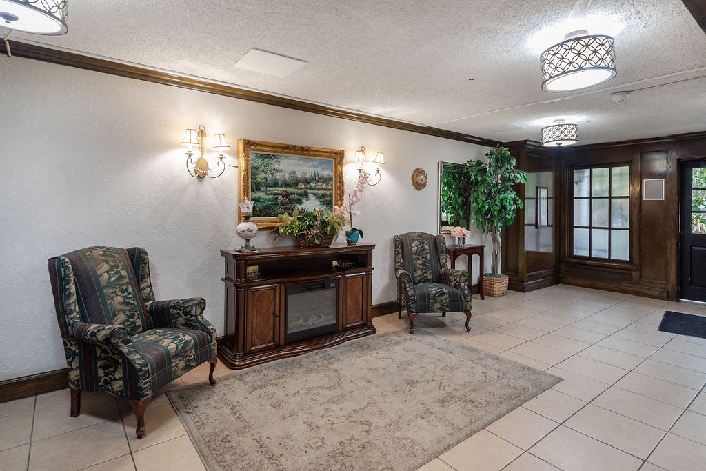 3680 Inverrary Drive – photo 4