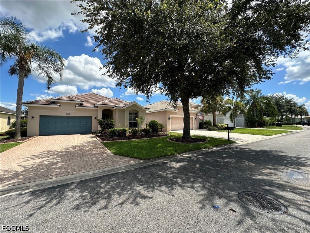 2323 Bainmar Drive – photo 3