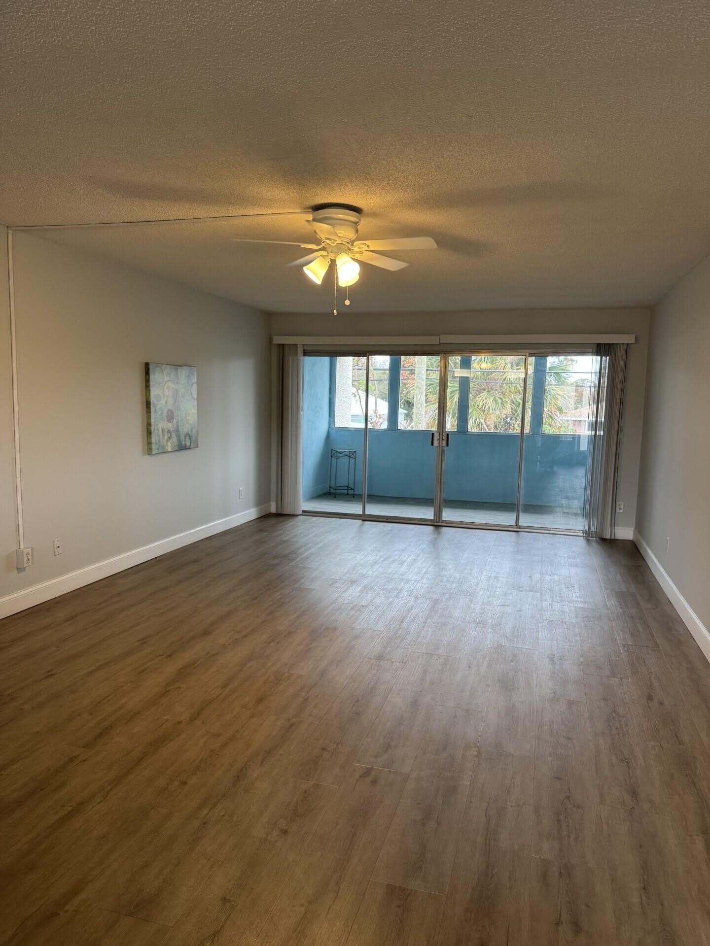 1310 NE 14th Court – photo 4