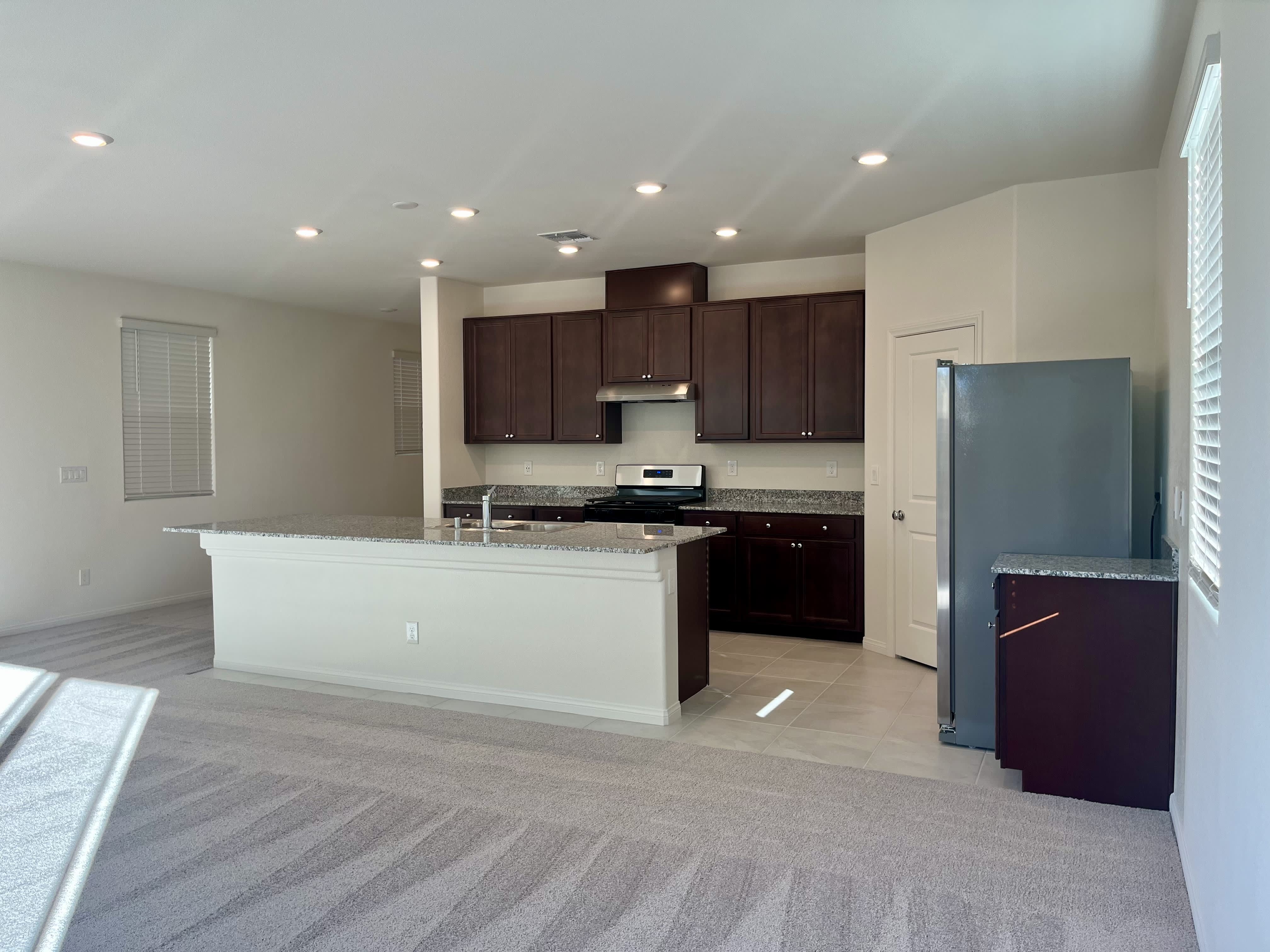 6947 Wildhorse Creek Street – photo 4