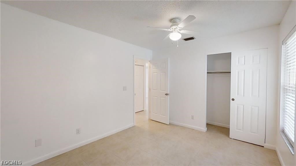 2303 NE 6th Street – photo 5