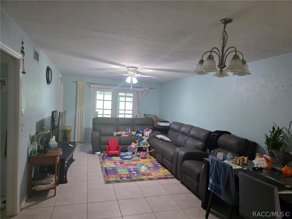 651 E Hartford Street – photo 5