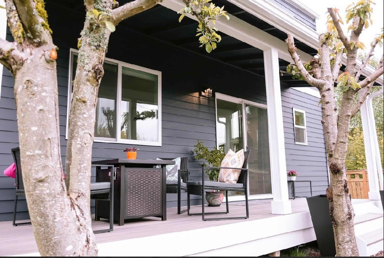 Ballard ADU, 2bd/1ba, Private, Newer Construction – photo 1