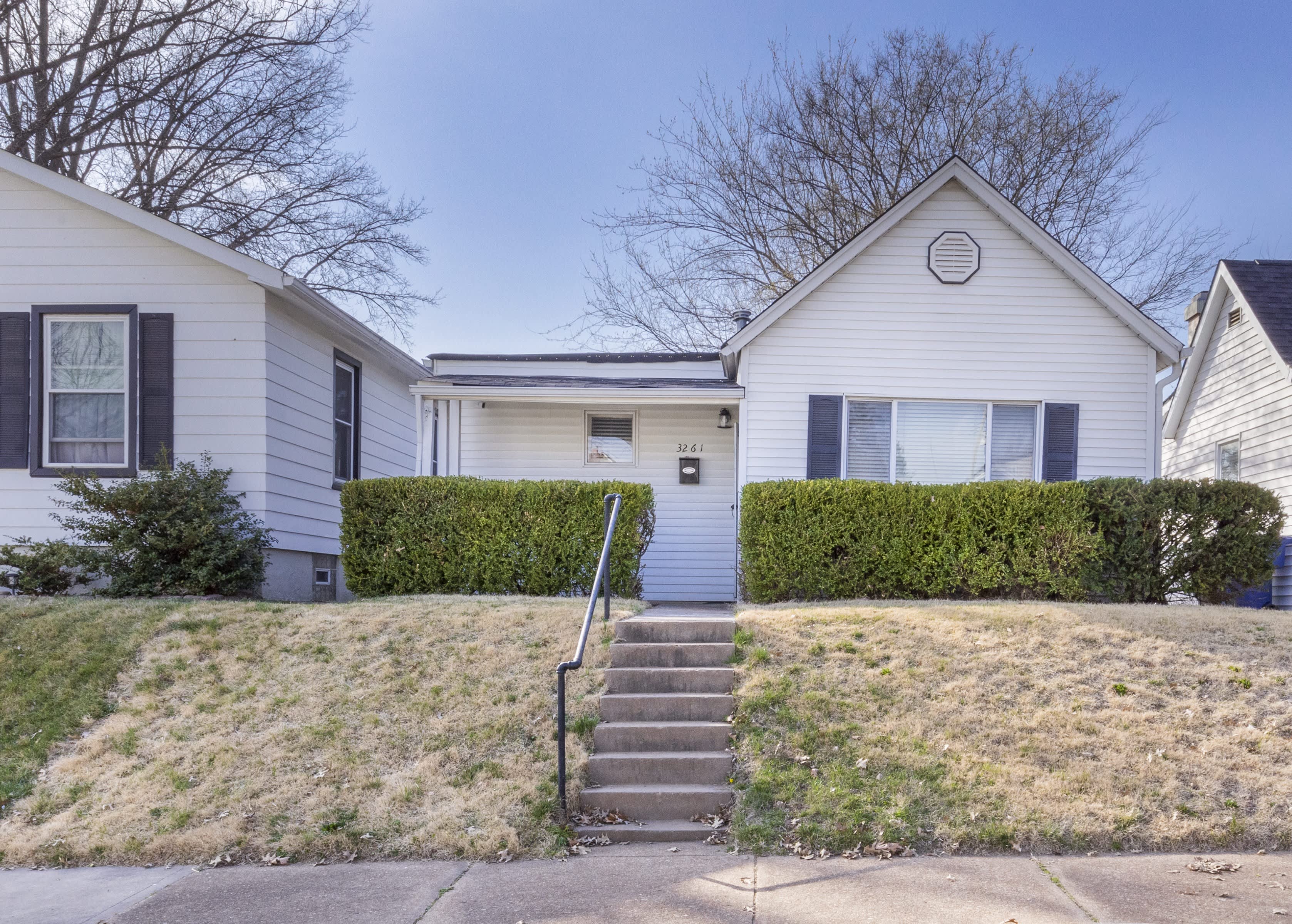 3261 Jasper Park – photo 1