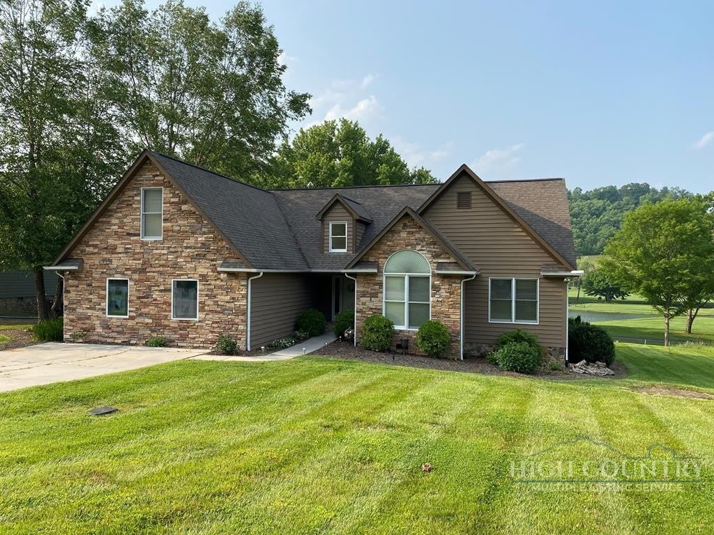 312 Glenwood Drive – photo 1