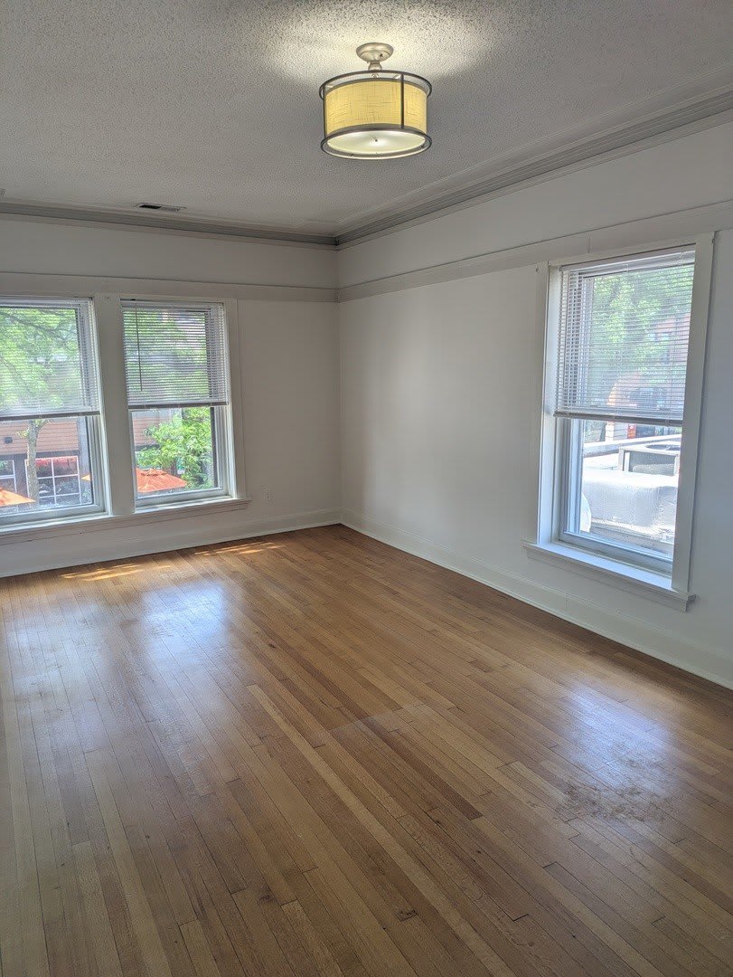 103 E 1st Street – photo 3