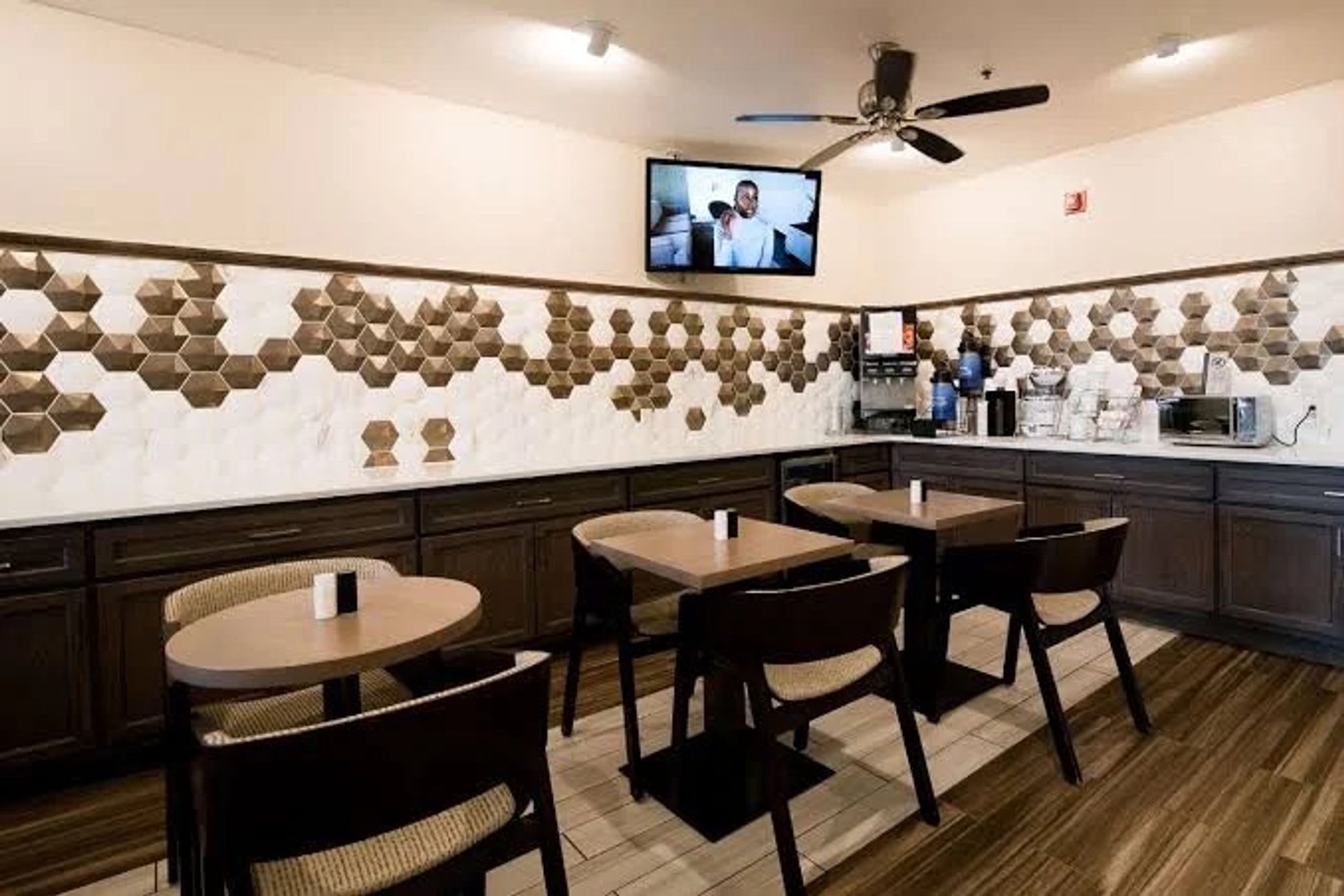 Best Western short and long-term stay opportunity! – photo 5