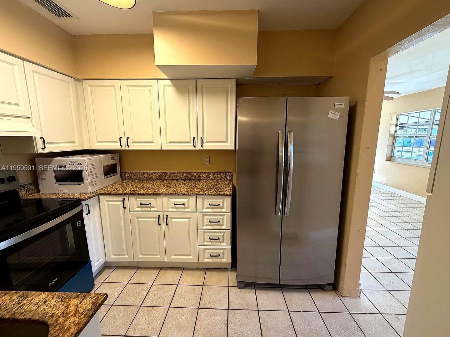 14407 NE 5th Avenue 14407, Miami, FL 33161 – photo 2