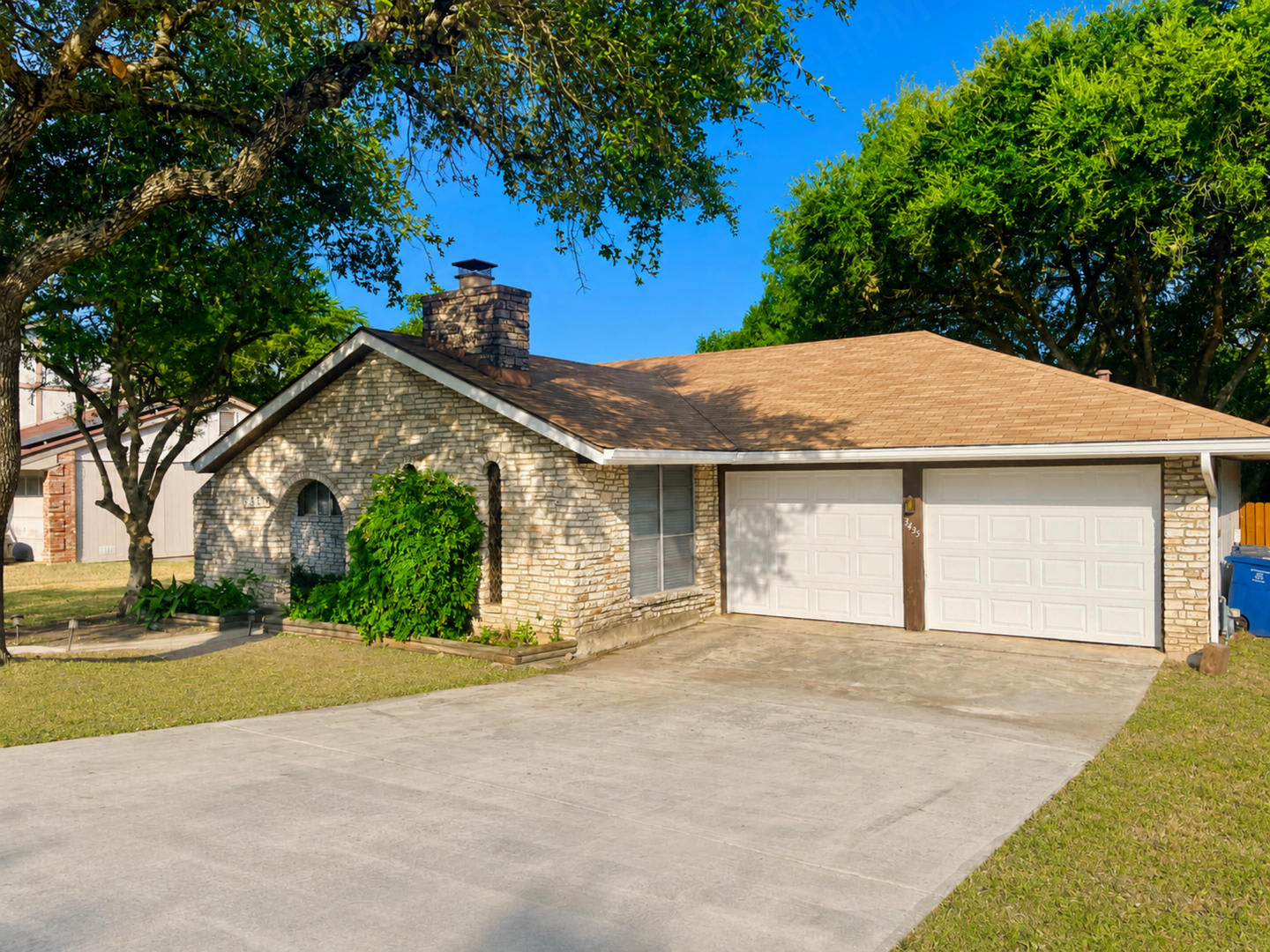 3435 Sugarhill, San Antonio, TX 78230 – photo 2