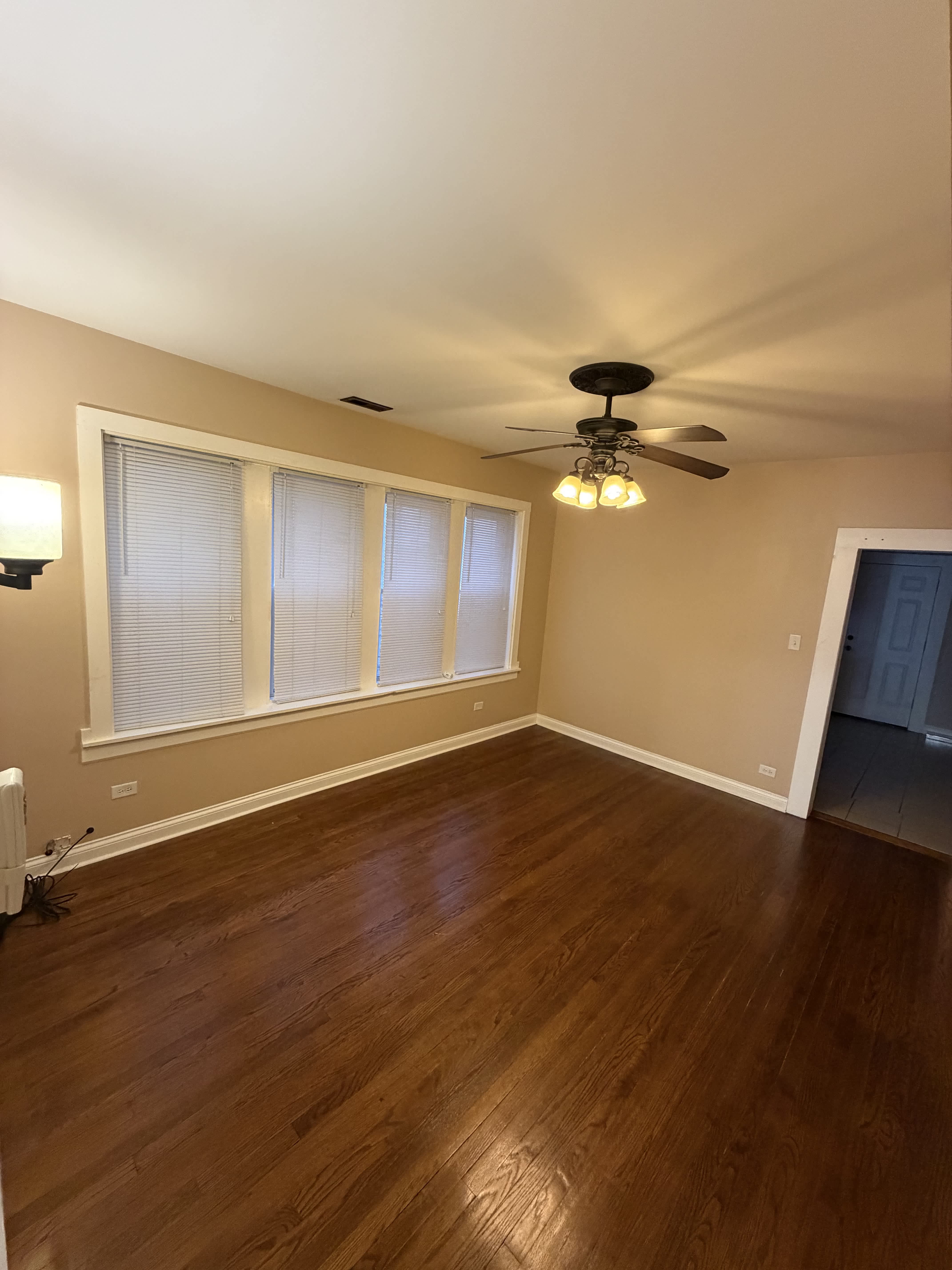 11320 South Prairie Avenue – photo 4