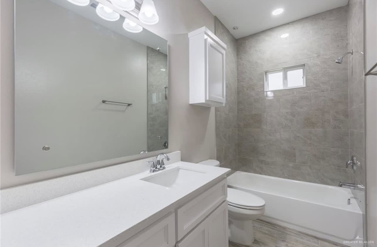 1311 Petri Drive – photo 4