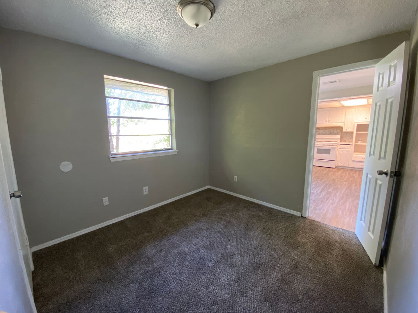 4 Bedroom House Available now OKC – photo 3