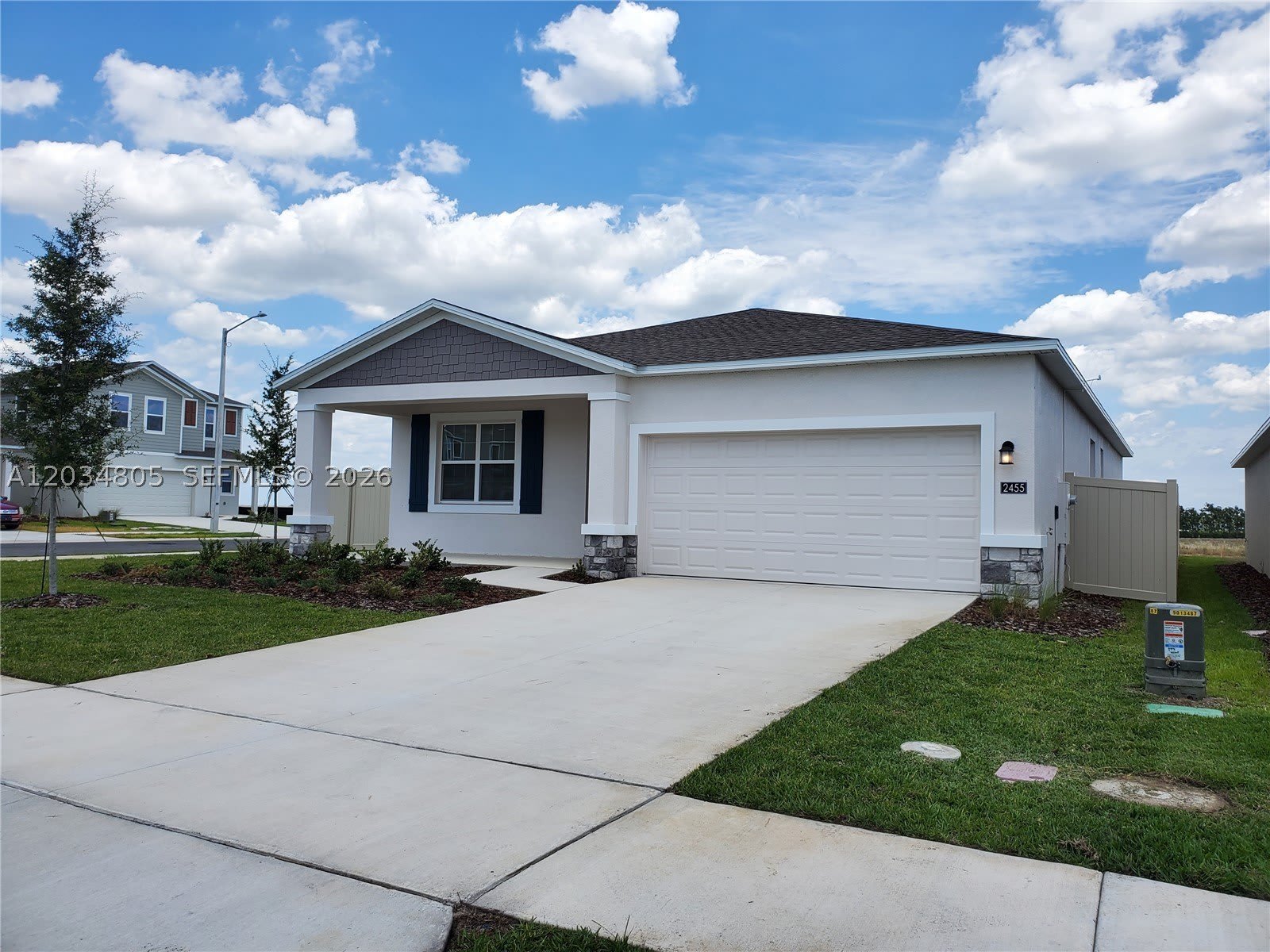 2455 BLUESTONE RD – photo 3