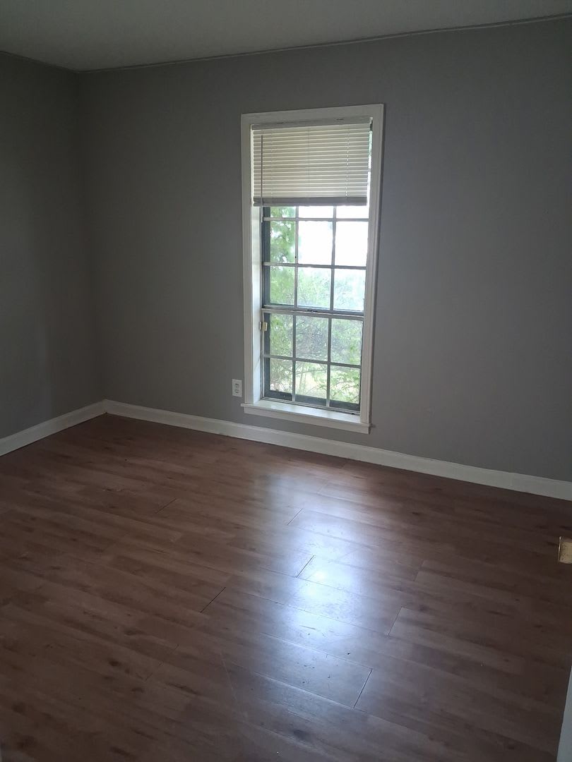 Three Bedroom Home Available Now – photo 3