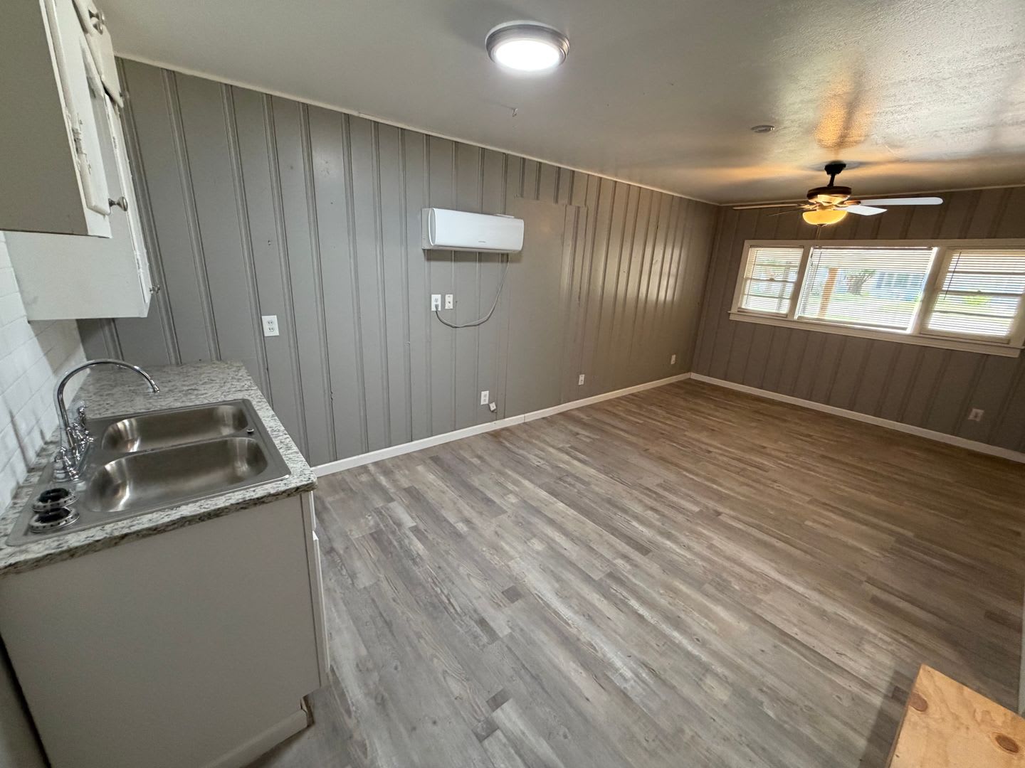 Spacious 4bed 3bath in Medical District – photo 3