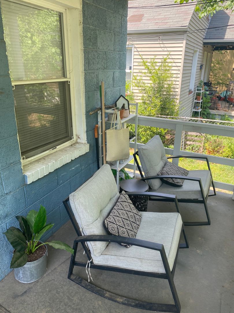 Cute Bungalow In Byrd Park With Large Fenced Yard – photo 4