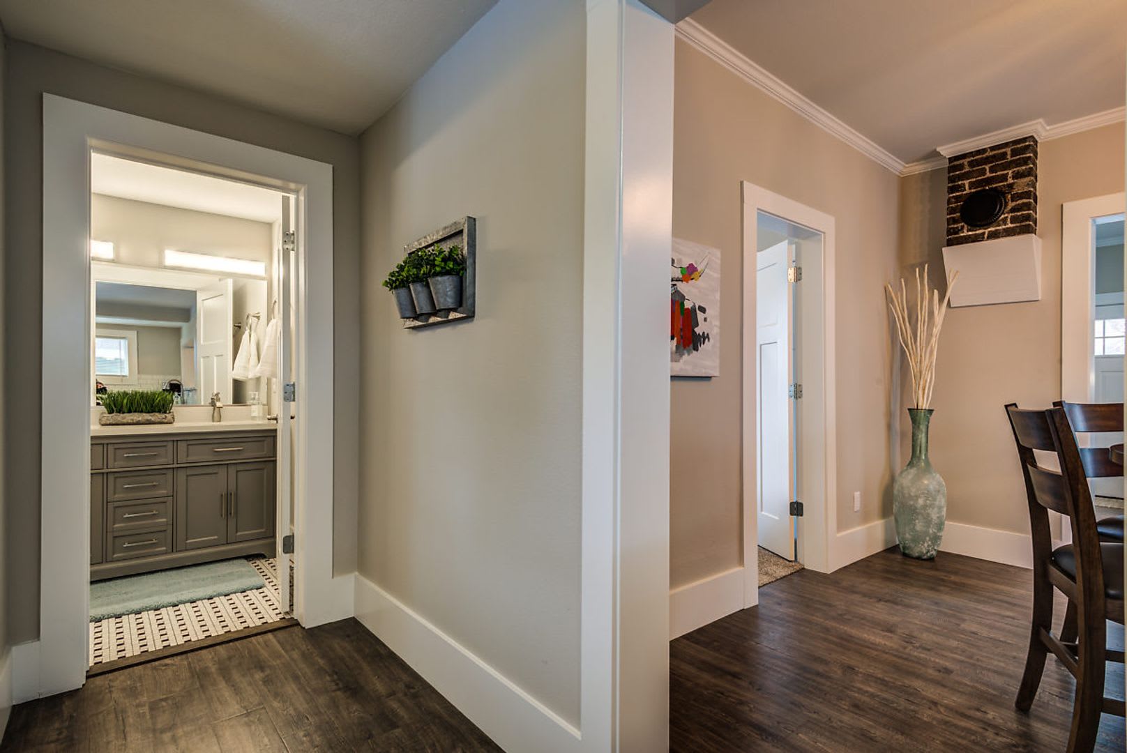 2-Bedroom, 1-Bath Home Near Downtown Coeur d’Alene! – photo 5