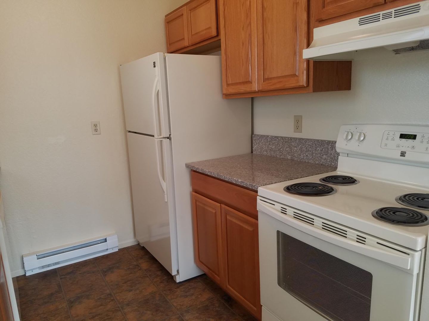 Cozy 2 bedroom in quiet cul-de-sac – photo 3