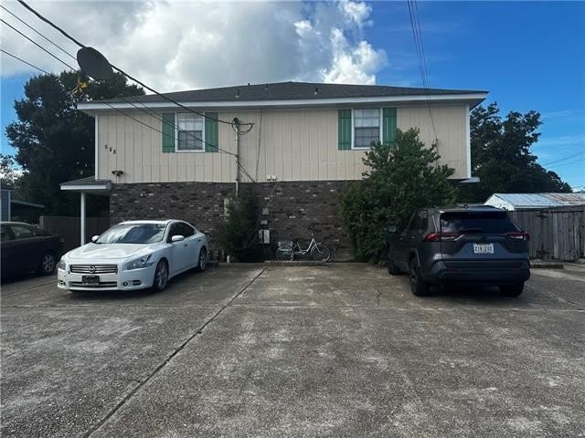 588 OAK Avenue – photo 3