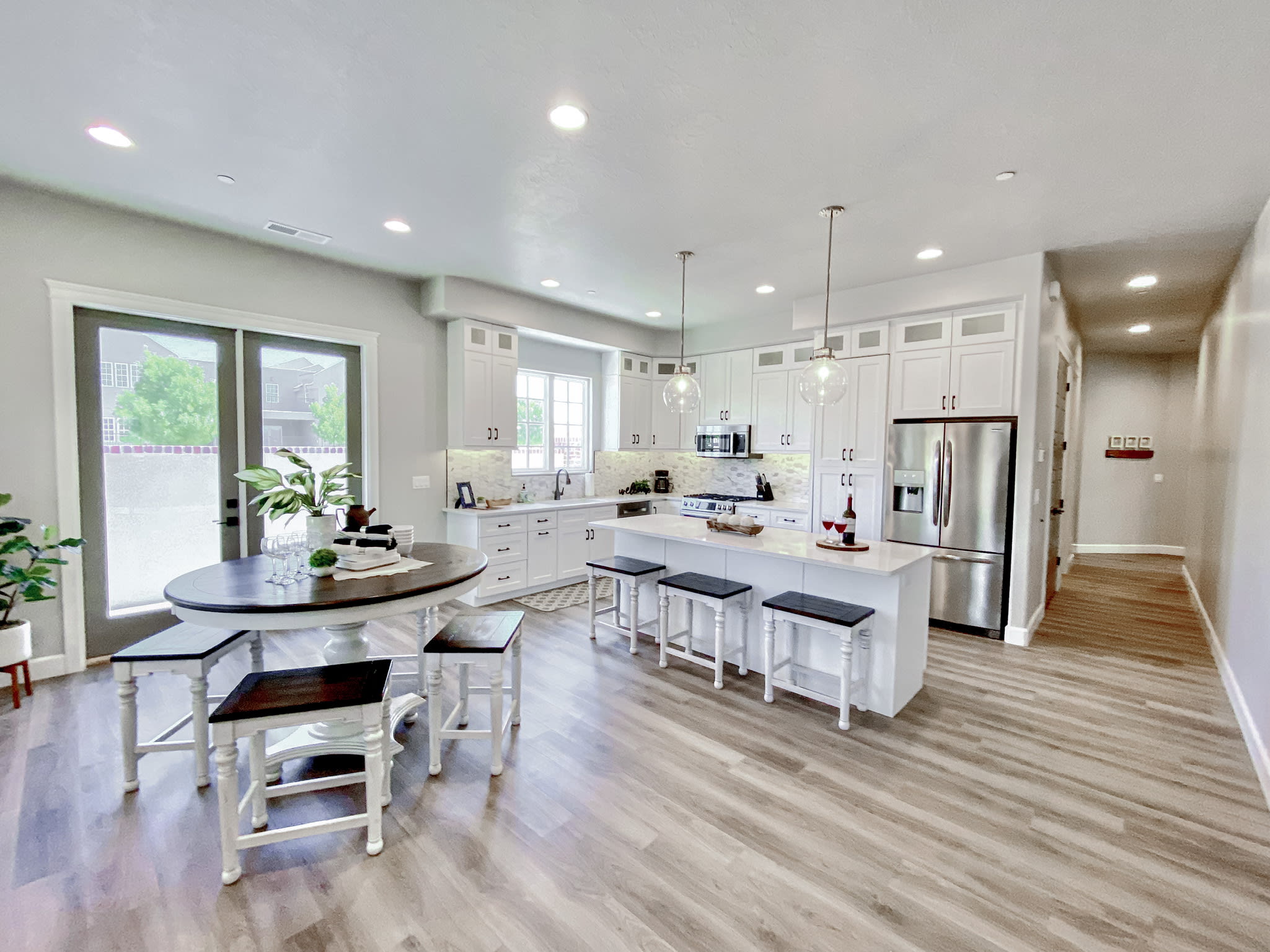 4343 Canterbury Road – photo 4