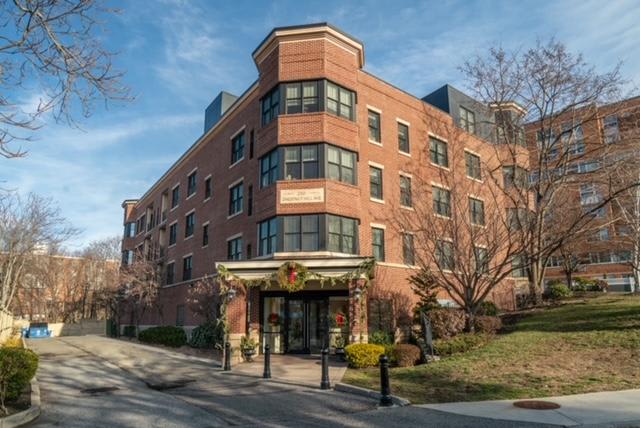 150 Chestnut Hill Ave. – photo 1