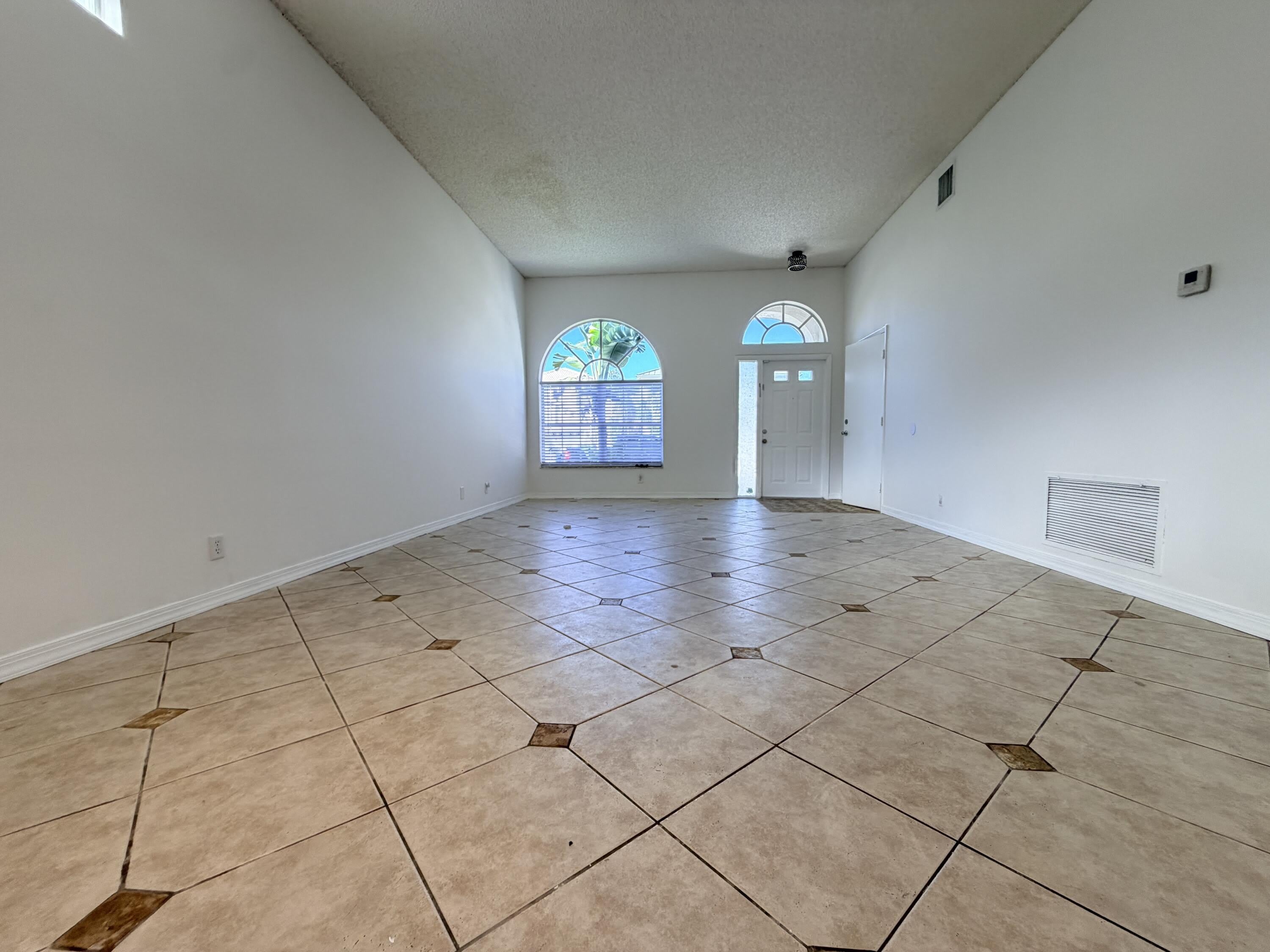 133 Woodlake Circle – photo 5