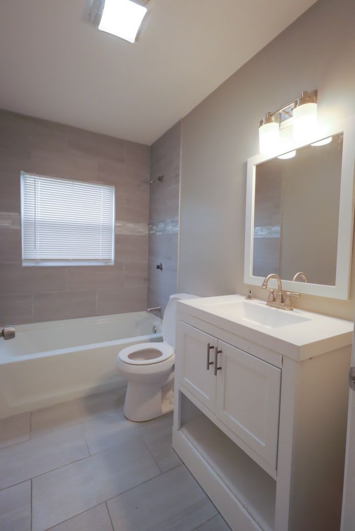 Charming Newly Updated 3 Bedroom Home – photo 3