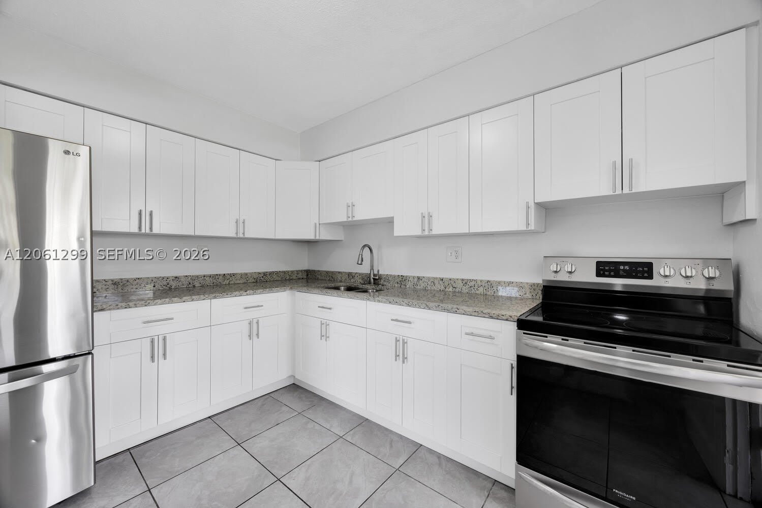 510 SE 12th Ct – photo 2