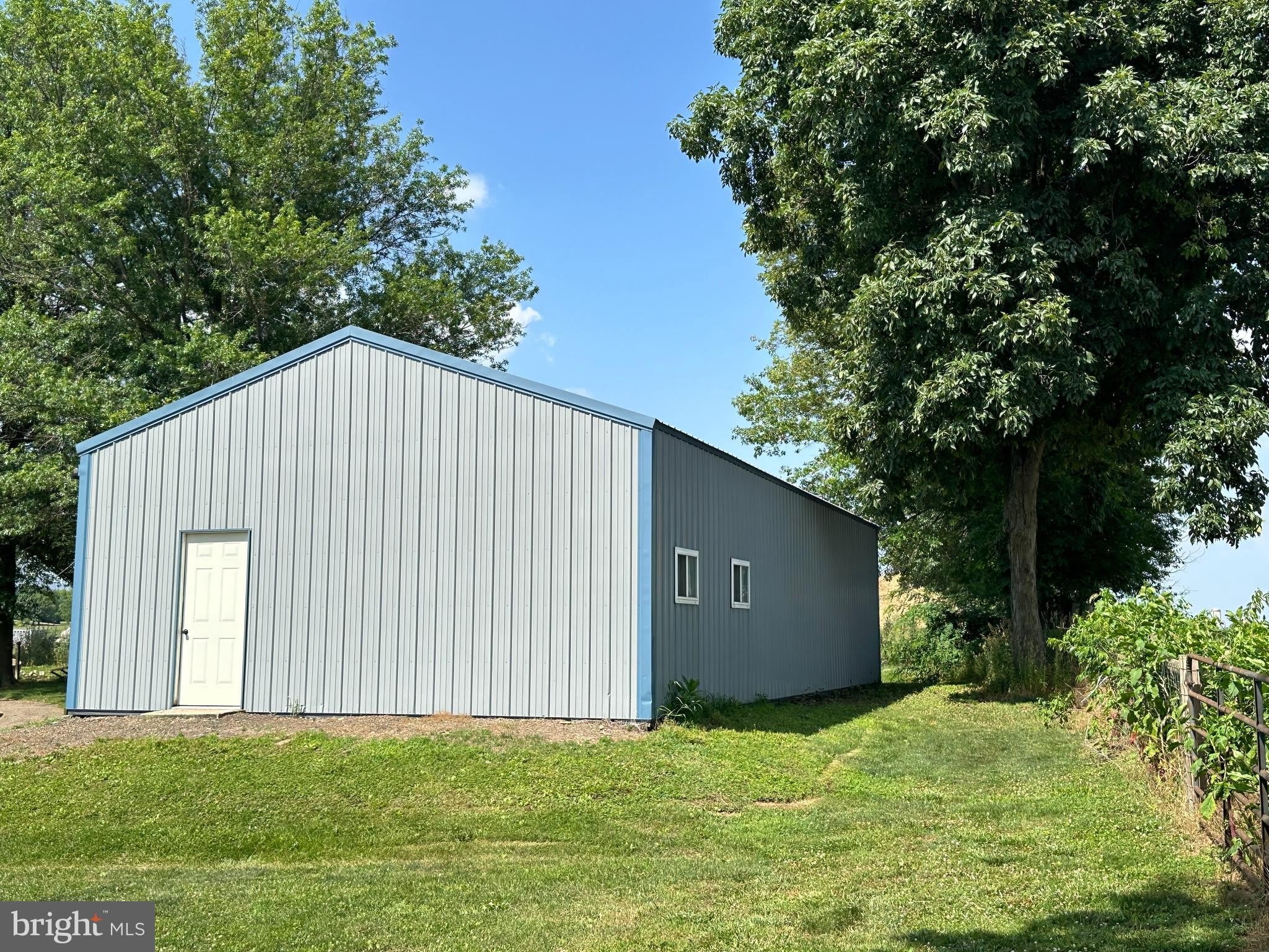 10080 CHURCH HILL RD – photo 3