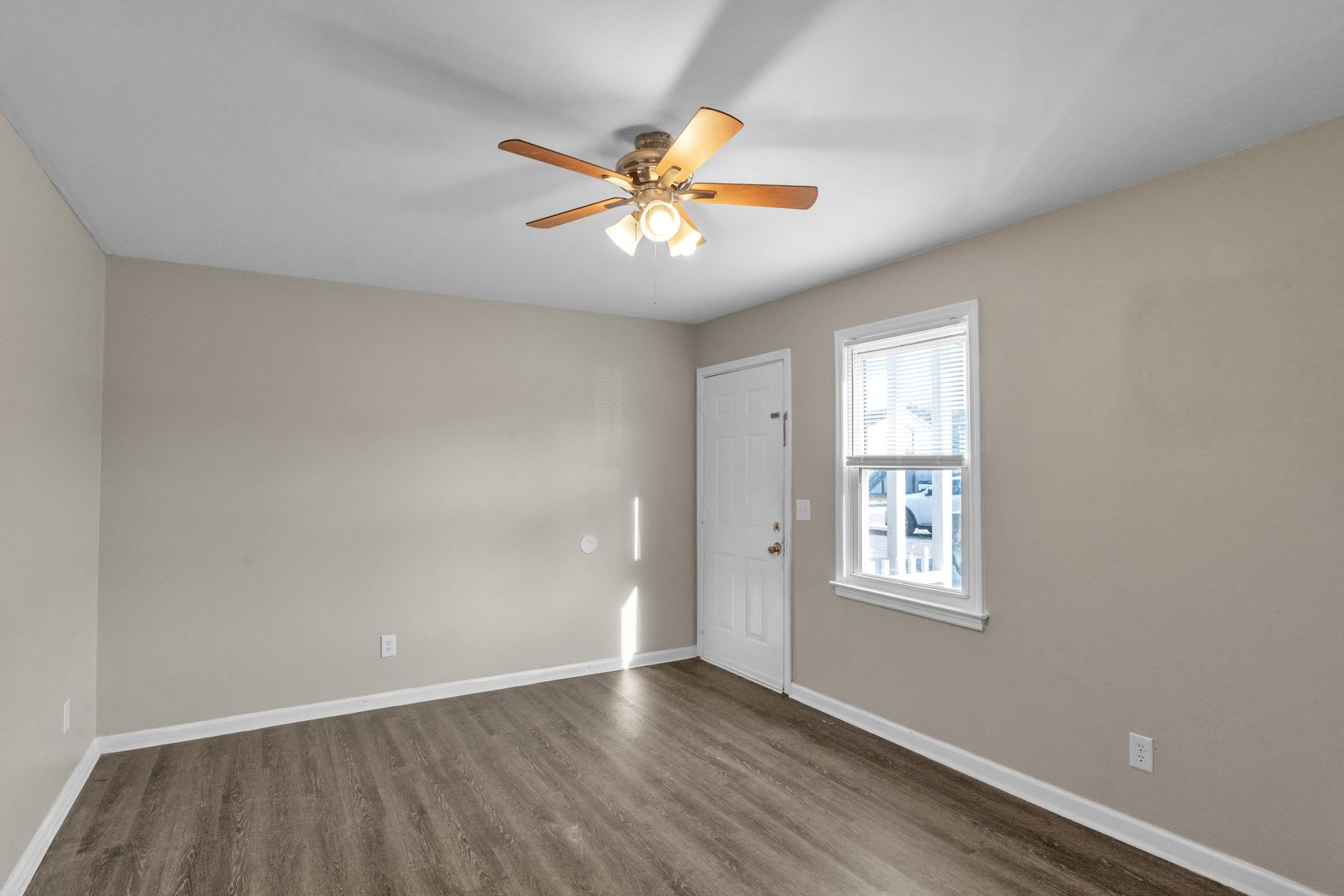 Cozy 2 Bedroom In West Columbia Comfort And Convenience 250 00 Off First Months Rent July Special – photo 3