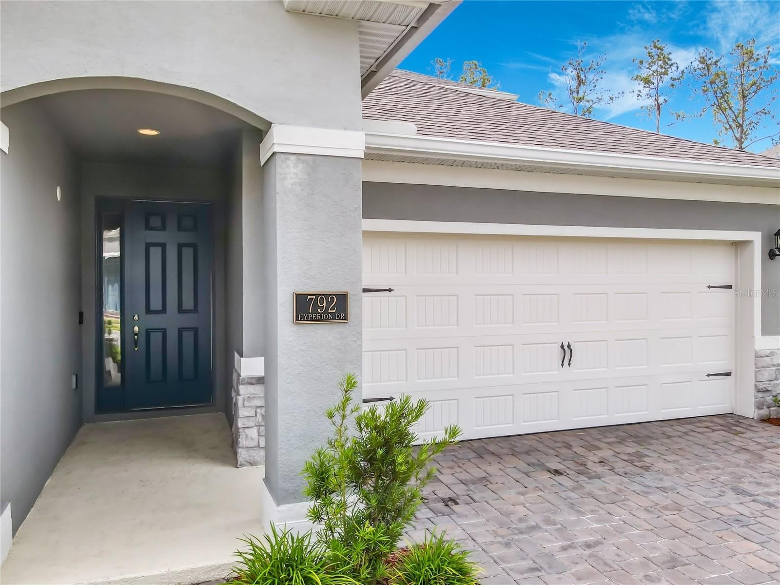 792 HYPERION Drive – photo 4