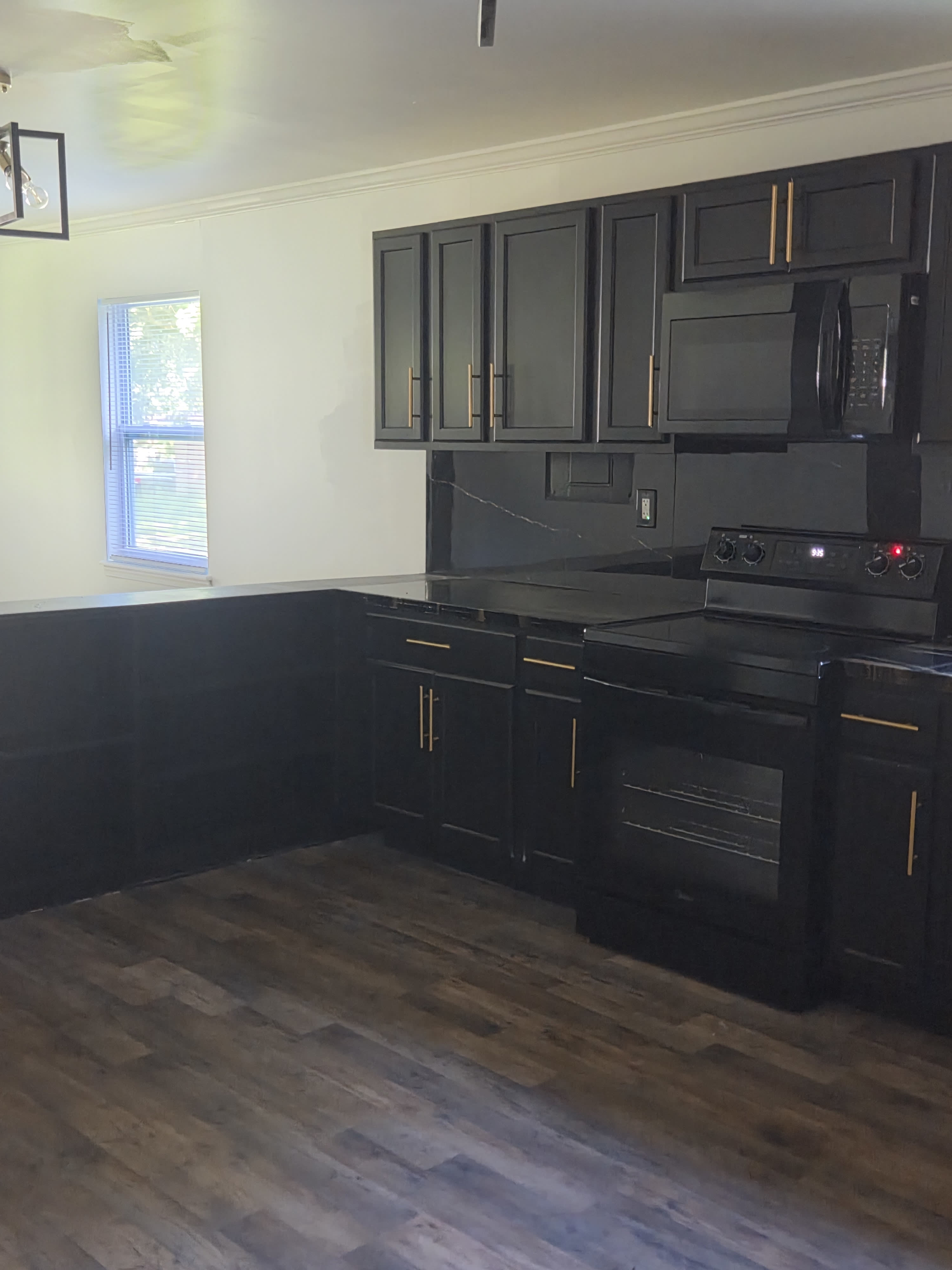 408 6th Avenue Southwest – photo 2