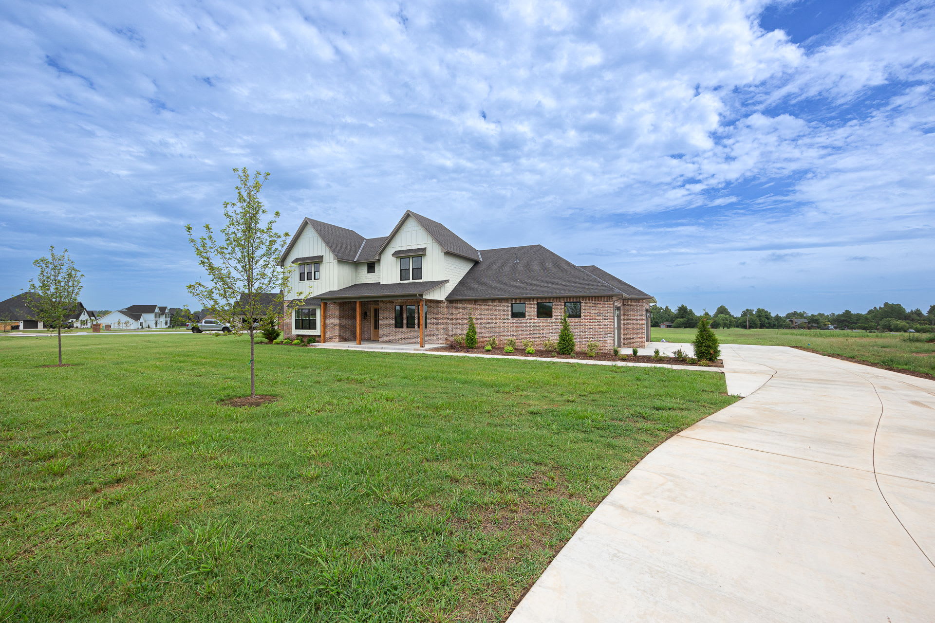 2920 Edgefield Lane – photo 5