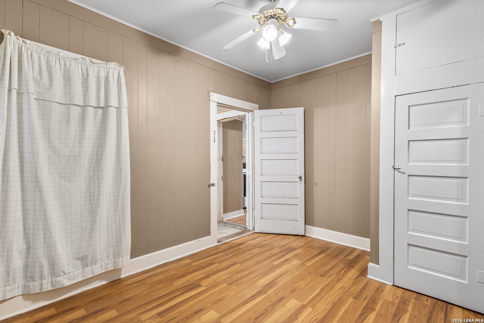 412 S 4TH ST – photo 5
