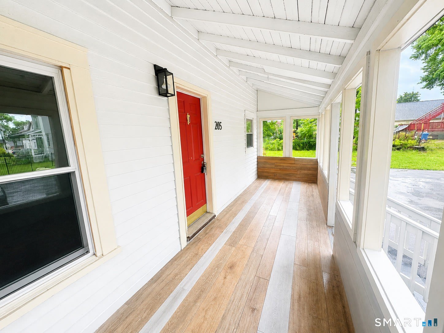 205-B Laurel Street – photo 4