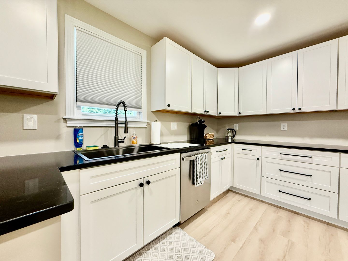 Brand new remodeled home in Monroe! – photo 3