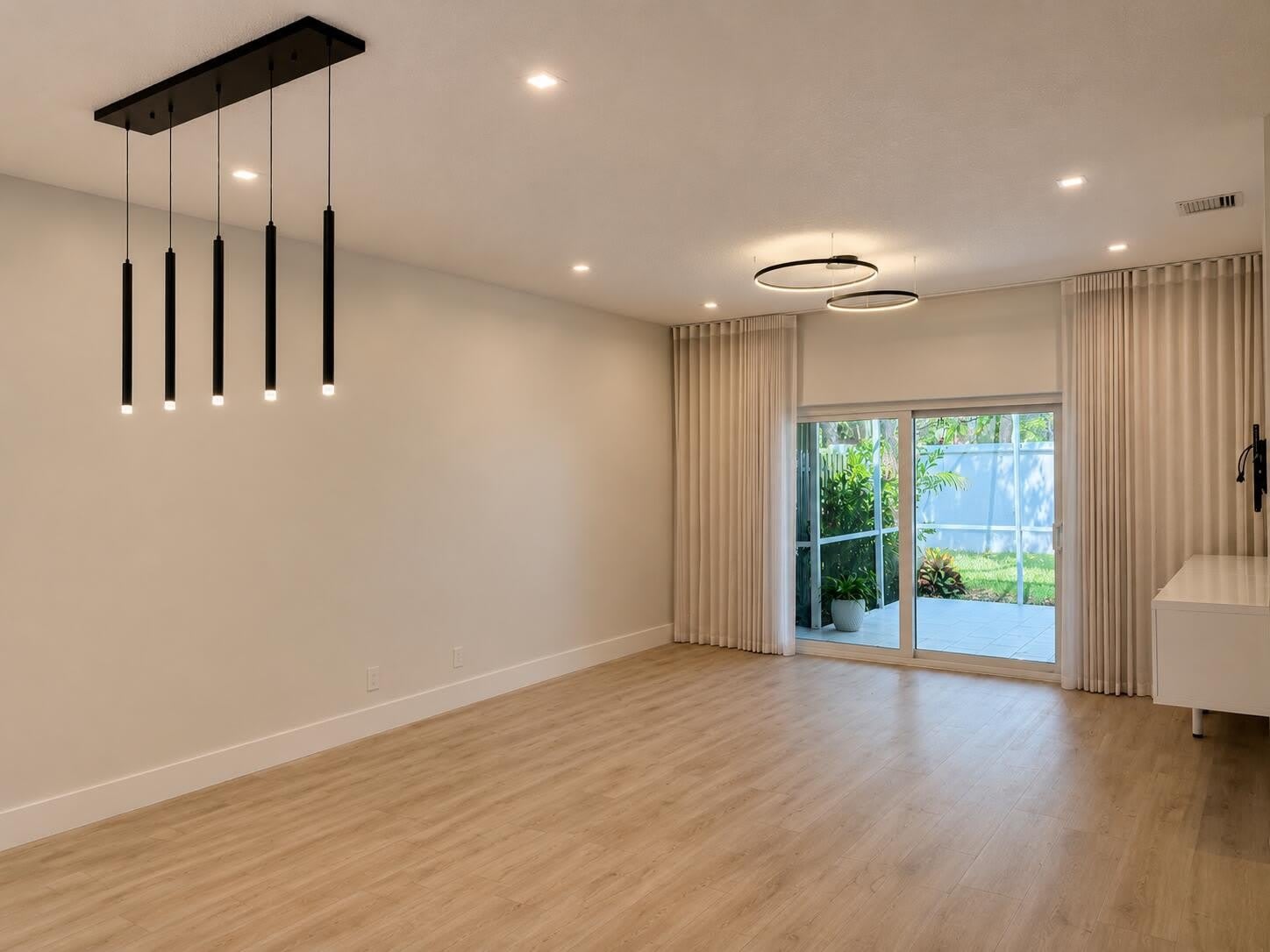 1021 SW 42nd Terrace – photo 5