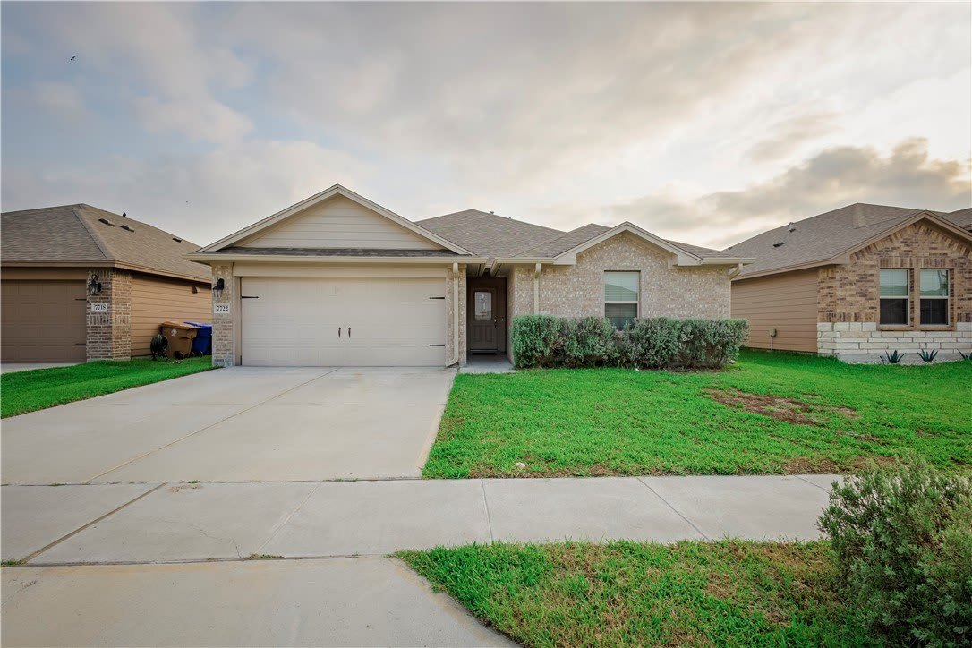 7722 Lariat Toss Drive – photo 1