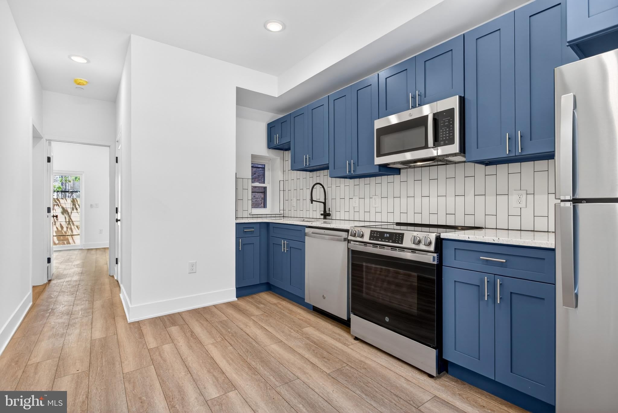 5121 MALCOLM Street – photo 1