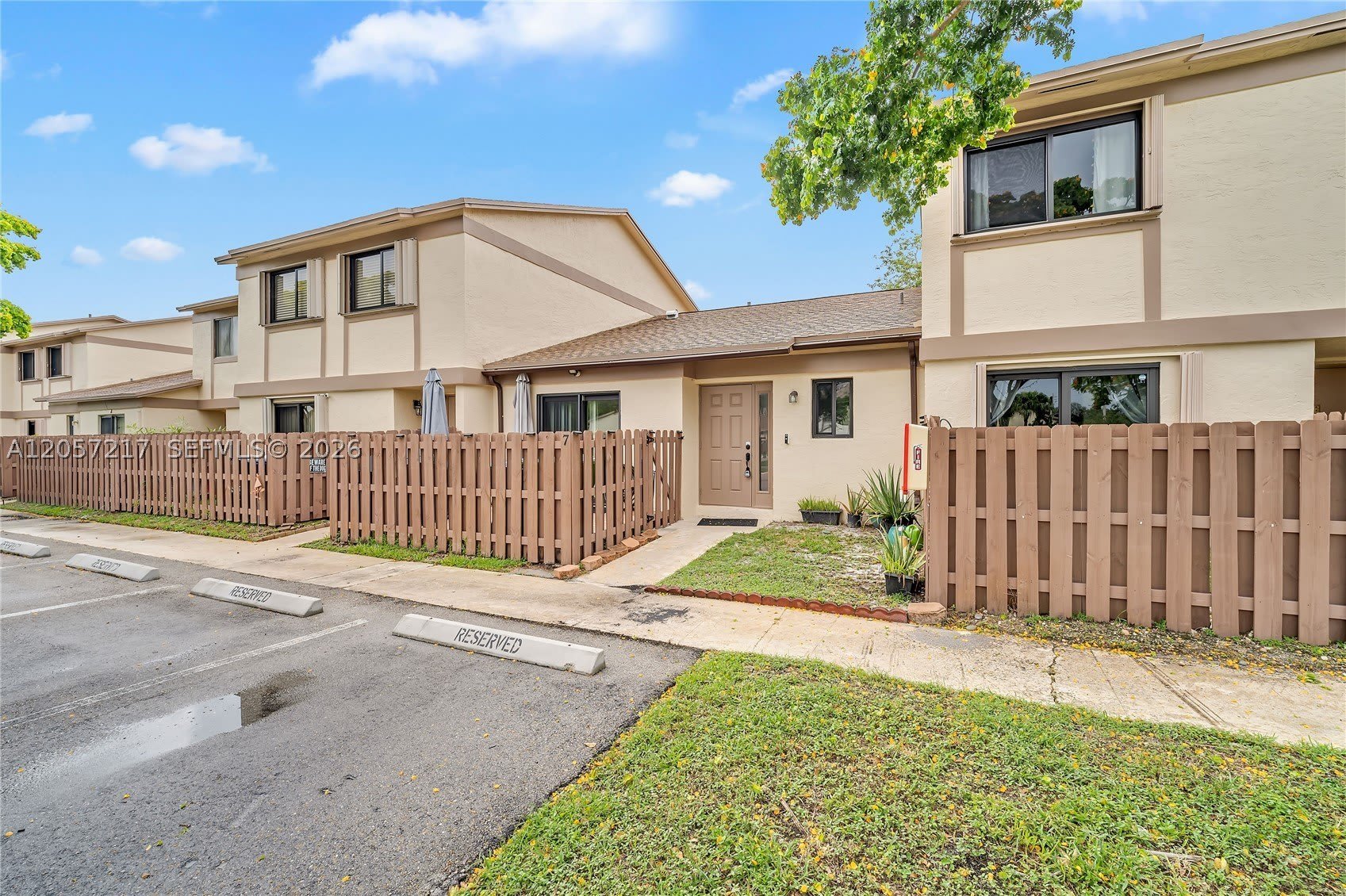 2950 NW 106th Ave – photo 2