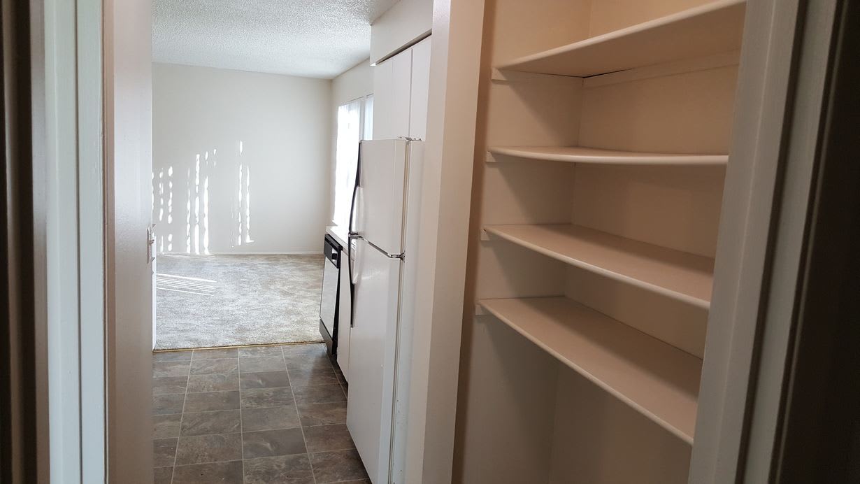Tristin Square Apartments – photo 4