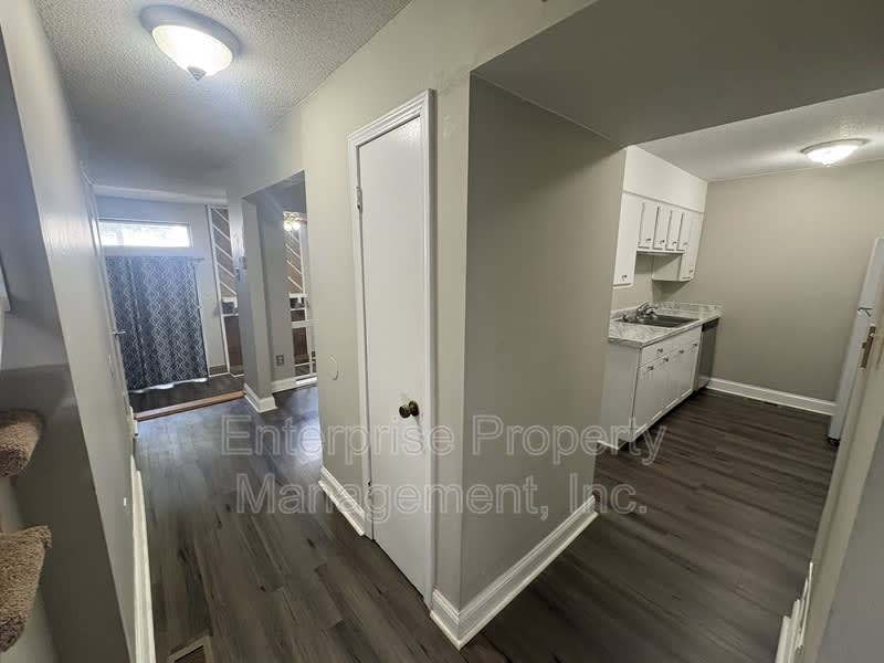 8176 Harley Square – photo 3