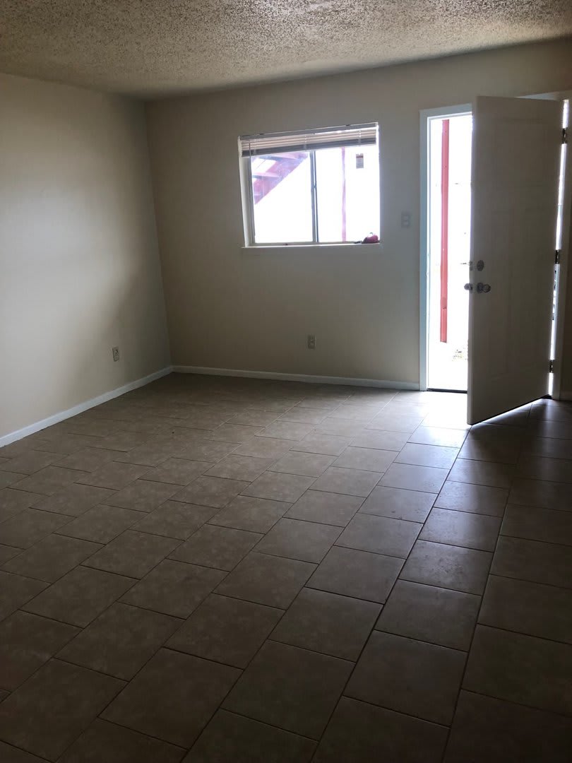 Nicely remodeled 1 bedroom, 1 bath apartment homes minutes from Fort Hood – photo 3